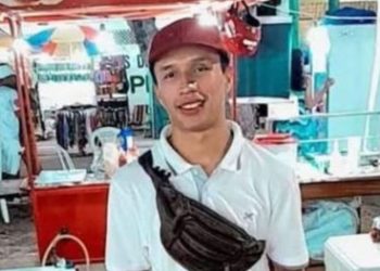 Com 11 facadas, jovem é achado morto em praia no interior do Amazonas