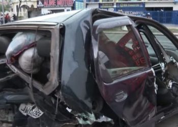 Mulher fica presa às ferragens após acidente em cruzamento na Grande Circular