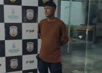 Em Manaus, homem invade paróquia Nossa Senhora de Fátima e bate no padre; ele foi preso