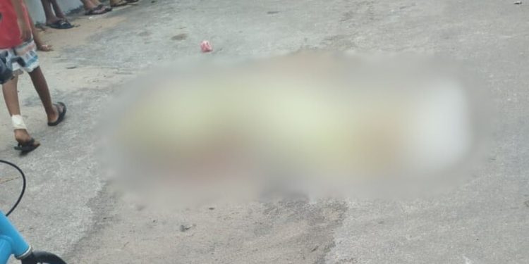 Criminosos em moto matam 'Sonic' a tiros no Monte das Oliveiras