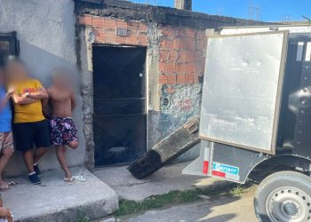 Dupla invade casa e mata motorista de App com 10 tiros no bairro Cidade de Deus