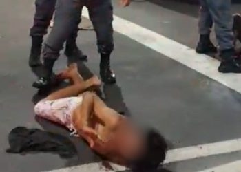 Suspeitos de desviar rota de ônibus para cometer assalto são presos em Manaus