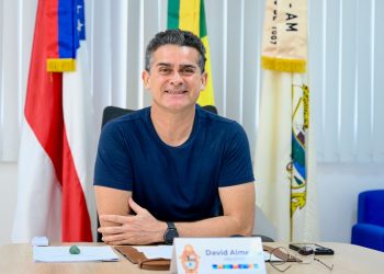 David Almeida não vai abrir mão do mandato na Prefeitura de Manaus para concorrer a nenhum cargo nas próximas eleições