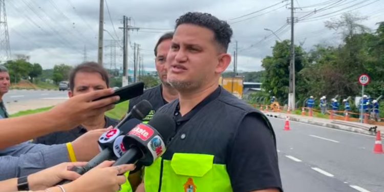 Operação ‘Carga Pesada’ na avenida Governador José Lindoso