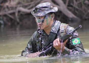 O dia em que as Tropas de Elite dos EUA não aguentaram o exercício básico dos recrutas no CIGS
