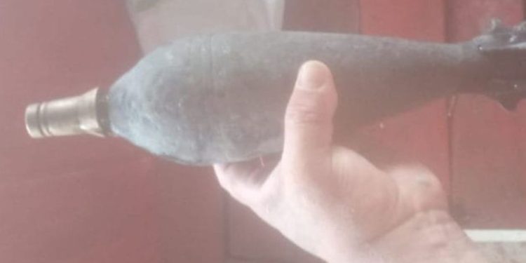 Bomba é achada em terreno de morador do São Jorge