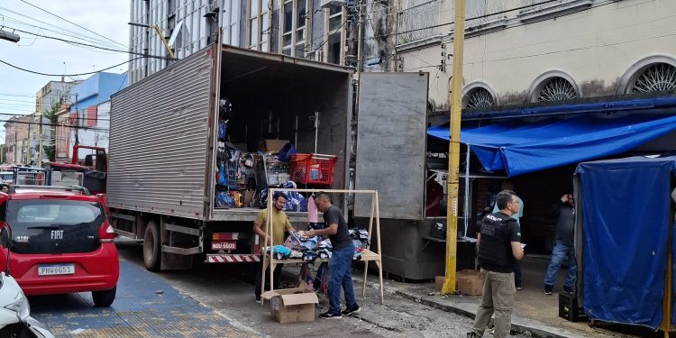 Comerciantes compravam produtos roubados para revender mais barato no centro                                                                       