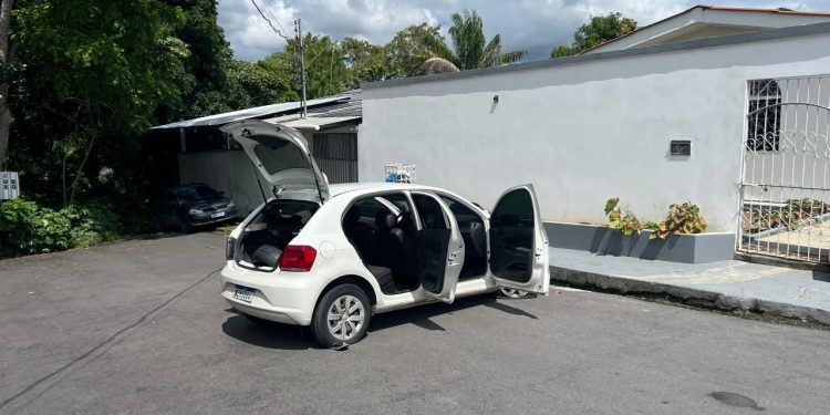 Bandidos ficaram putinhos! Assalto foi impedido por investigadora. Veja o vídeo.