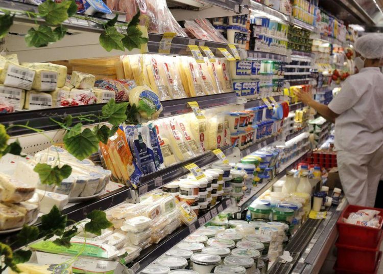 Inflação – Prévia para fevereiro é de 1,23%, segundo IBGE