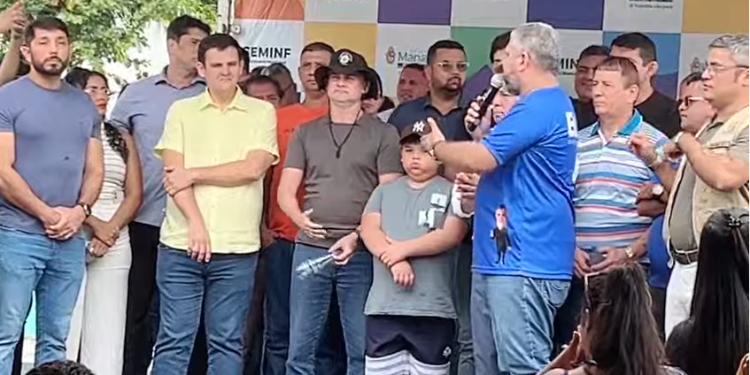 Entrega do complexo esportivo Ouro Verde