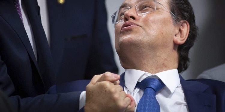 Braga na cabeça; quer andar de carro velho, amor?; menor, só acompanhado; Água Branca virará lama