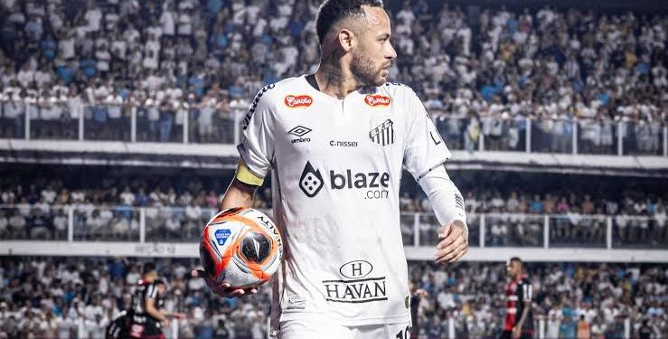 Reestreia de Neymar marca nova fase do Santos