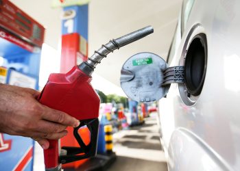 R$ 7,29! Aumento de gasolina afeta bolso do amazonense