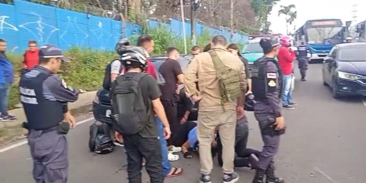 Agora! Colisão deixa motociclista ferido . veja o Vídeo