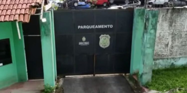 Roubaram 15 viaturas da polícia