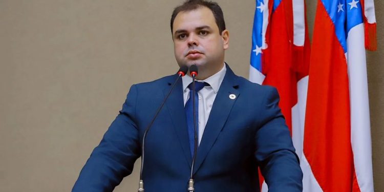 Presidência da ALEAM – PGR declara inconstitucional terceira eleição de Bob Cidade