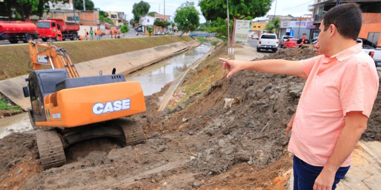 Faça chuva, faça sol – Renato Júnior está tocando obras pela cidade