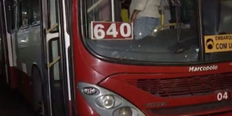 Tá tudo dominado – Ônibus da linha 640 é assaltado esta segunda-feira…de novo