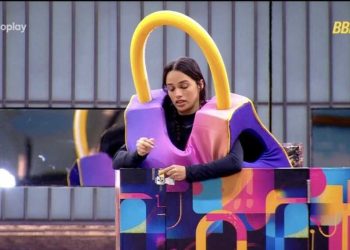 Eva passa de 10 horas no “Monstro Cadeado”