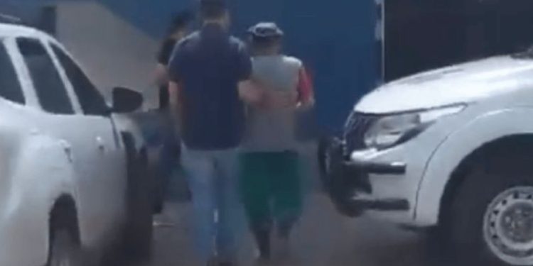 Monstro! Padrasto engravida enteada de 10 anos