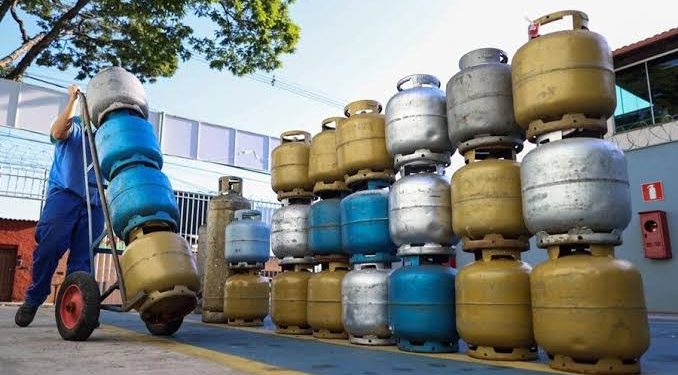 Gás de cozinha está mais barato desde sábado