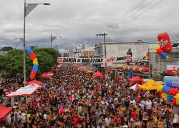 Começou a folia: veja a programação geral do Carnaval de Manaus 2025
