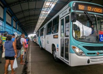 Justiça acolhe ação do MPAM e suspende aumento da tarifa de ônibus em Manaus