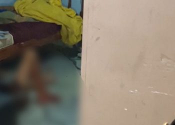 Na 'boca de fumo' do Novo Aleixo, zé droguinha é baleado na perna por dívida com traficantes