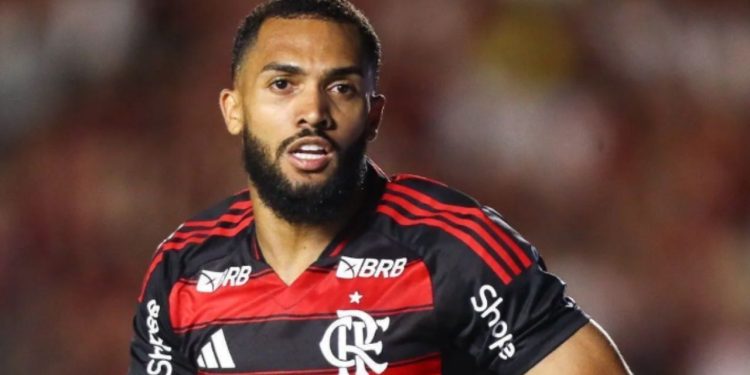 Flamengo goleia Portuguesa-RJ e assume liderança provisória do Carioca