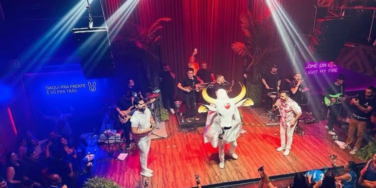 LIVE SHOW – Grupo Kboclos