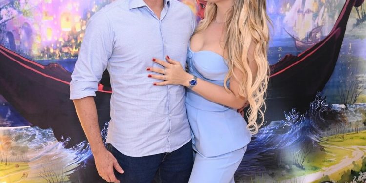 Em um ano pré-eleitoral vale tudo; ano começa hoje; o Sol deu as caras. Cadê a água, moço? Quando falta água, a luz vai junto; e volta a catimba do menino-ney