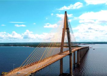 A ponte que liga o nada…