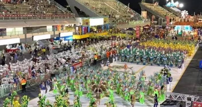 Saiba a ordem de desfile das escolas do Grupo Especial deste sábado (1)