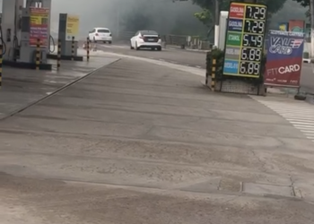 Incêndio assusta moradores no bairro Nossa Senhora das Graças. Vídeo.