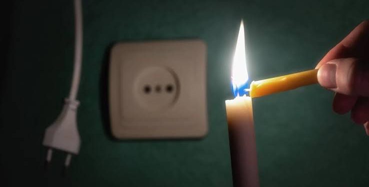 Sem energia em alguns bairros nesta quinta-feira (6)