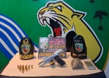 Vizinhos denunciam dono de bar por estar armado no Novo Aleixo