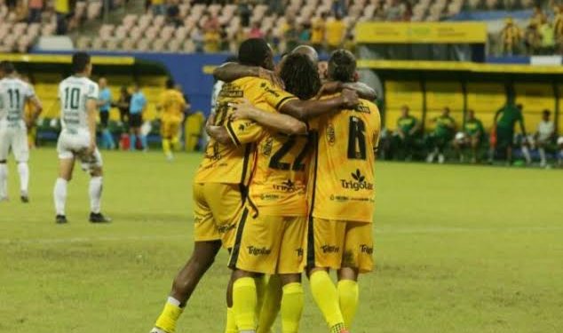 Amazonas vence o jogo contra Manaus