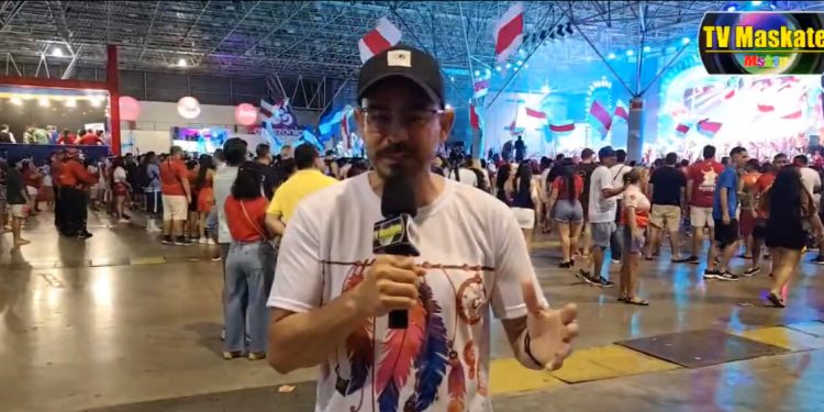 LIVE SHOW – Primeira noite do Carnaboi 2025