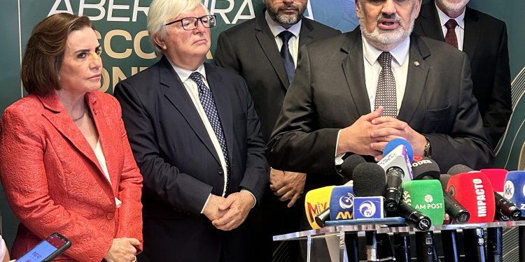 Ministros do STJ e TCU participam de evento no TCE-AM