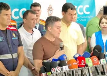 Prefeito David Almeida anuncia medidas emergenciais contra riscos climáticos