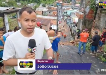 Muro de residência sede após forte chuva na Redenção