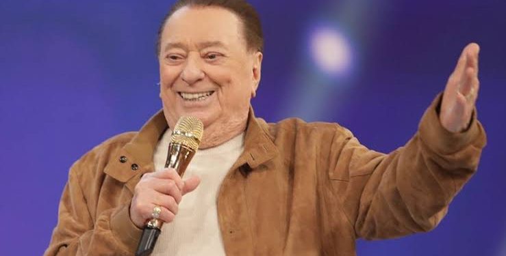 Raul Gil fala sobre saída do SBT e critica preconceito contra idosos: “Não estou velho”