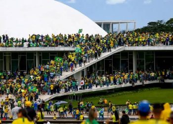 Anistia tem PT e PL unânimes, apoio do Centrão e indefinição em partidos de esquerda