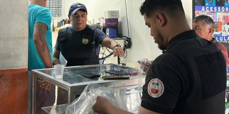 Celulares roubados em promoção são apreendidos