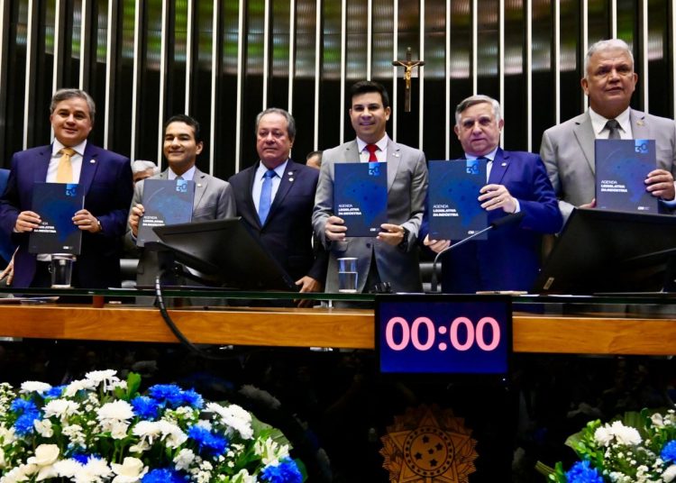 30ª edição da Agenda Legislativa da Indústria com 14 projetos prioritários
