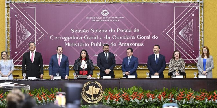 Presidente do TCE-AM participa de posse das novas corregedora e ouvidora-geral do MPAM
