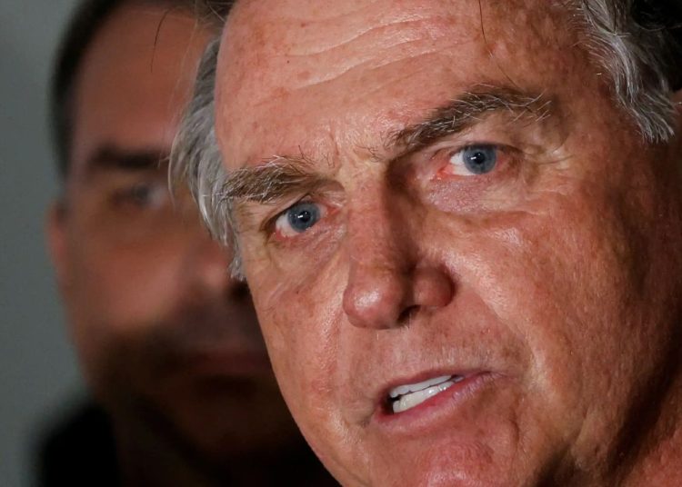 Por unanimidade, STF torna Bolsonaro e mais 7 réus por tentativa de golpe