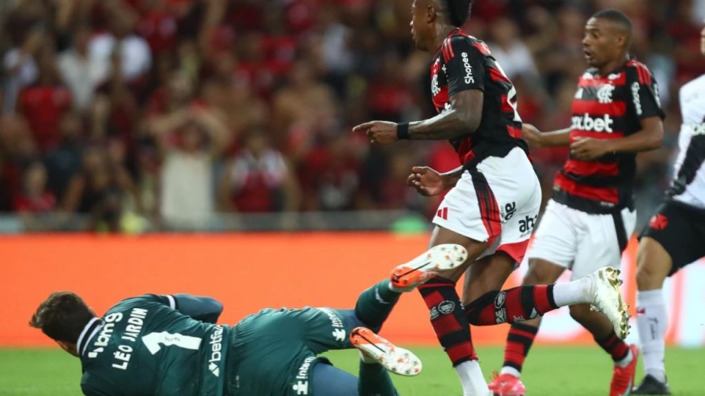 Flamengo vence Vasco de virada e decide o Carioca pelo sétimo ano seguido