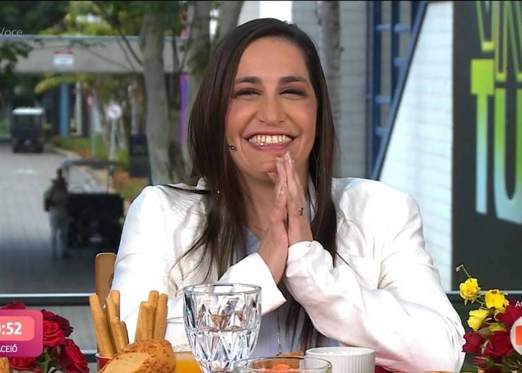 Se arrependeu de salvar o irmão do paredão, Daniele Hypolito desabafou no café com Ana Maria