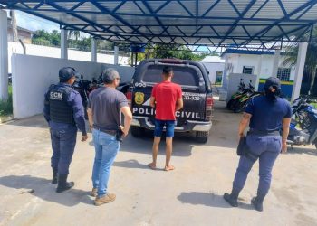 Esganou, “deu coice”, puxou cabelo da ex por ciúmes e foi preso